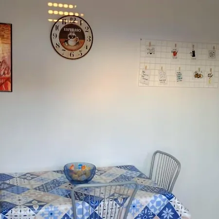 アパート Casa Za Cicciuzza イーゾラ・デッレ・フェンミネ